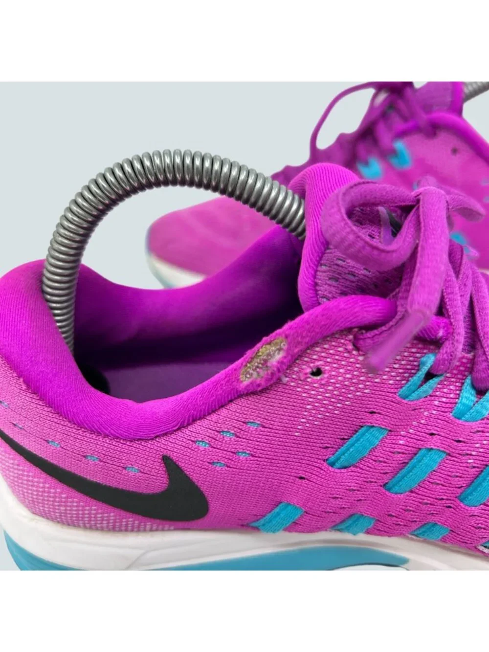 Nike Air Zoom Vomero 11 Women's Size 8 Hyper Violet Blue Running Shoes 818100-50